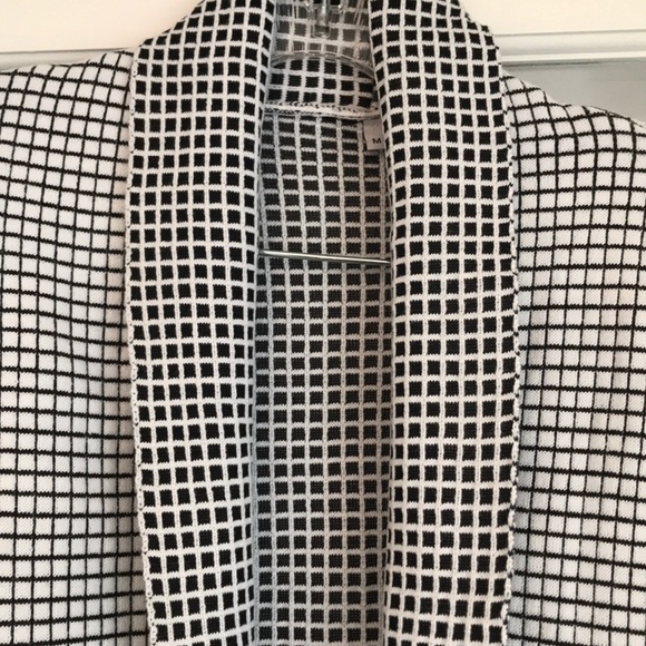 NWOT Black and white checkered long cardigan - Picture 3 of 5